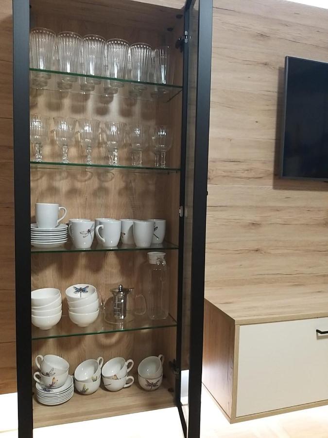Modern Apartment, Full Kitchen, For 6 Gmunden Bagian luar foto