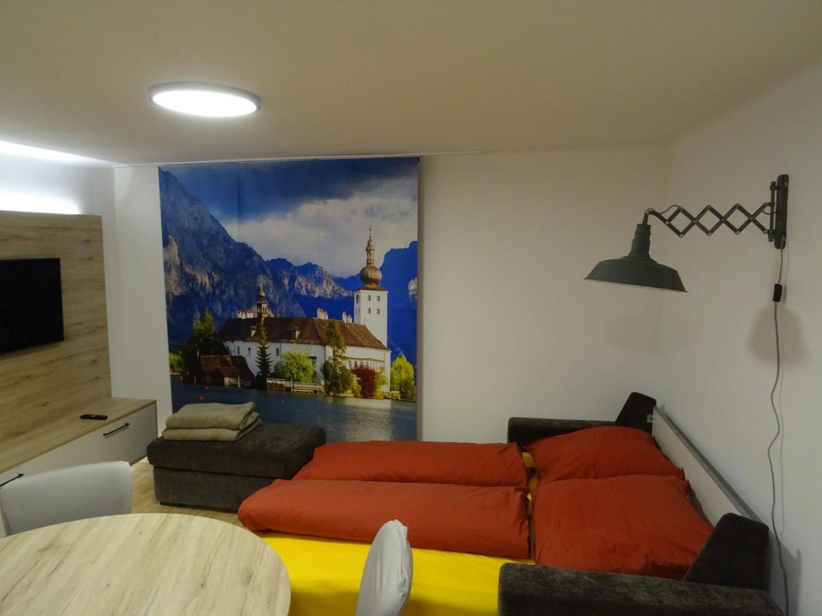 Modern Apartment, Full Kitchen, For 6 Gmunden Bagian luar foto
